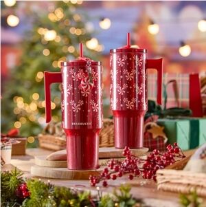 Disney's Mickey Peppermint Swirl 40 oz. Starbucks Stainless Steel Tumbler